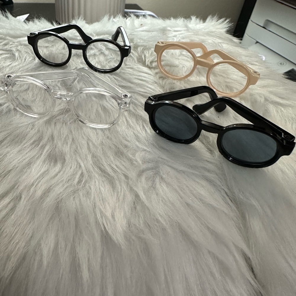 Labubu Stylish Round Glasses Set of 4